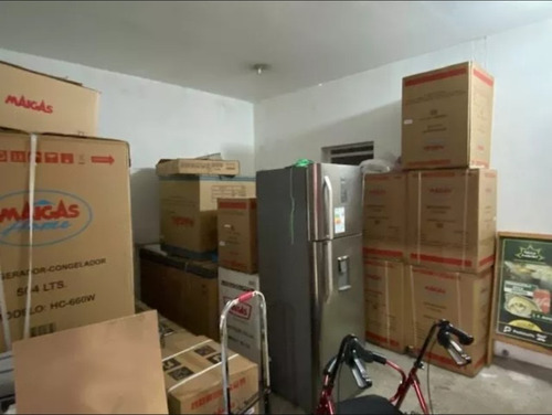 Amplio Y Central Local Comercial Sector Patronato 2 Baños