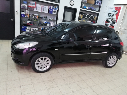 Peugeot 207 2013 1.4 Allure 75cv
