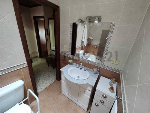 Imagen 26 de 30 de Casa Lote Propio Doble Frente Coch. Jdín Parrilla + Atelier De Trabajo De 143m²