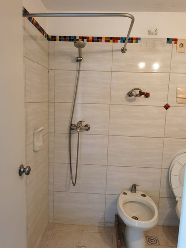 Venta Apto. 2 Dormitorio En Barrio Sur