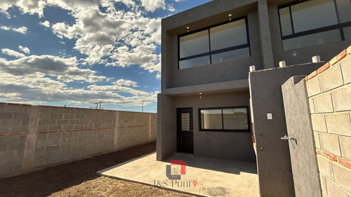 Duplex En Barrio Norte 1.