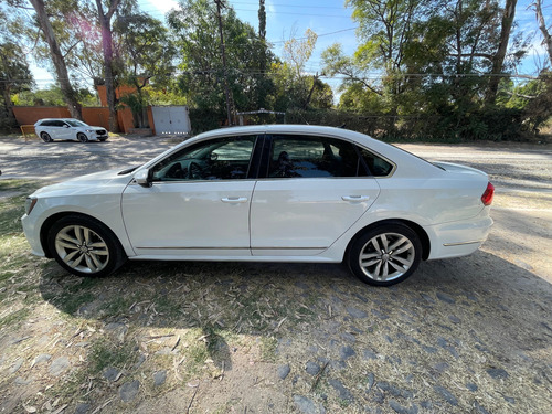 Passat En Muy Buen Estado Y Excelente Rendimiento!