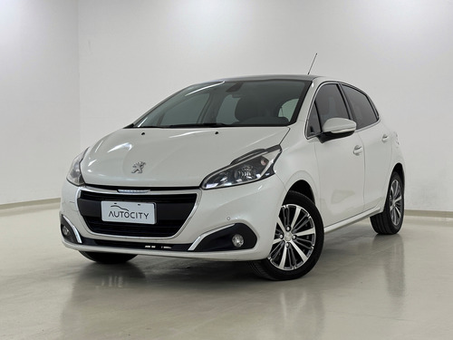 Peugeot 208 1.6 FELINE L16