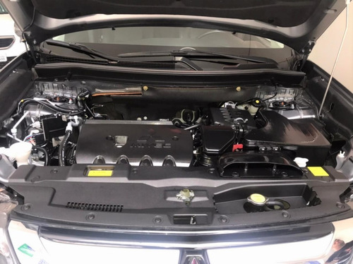 Mitsubishi Outlander 2.0 2017