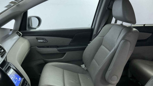 Imagen 11 de 15 de Honda Odyssey 2014 5p Exl V6/3.5 Aut