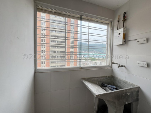 Apartamento Venta Resd La Arboleda. La Vaquera. Guarenas. Ar. Mls # 24-12826