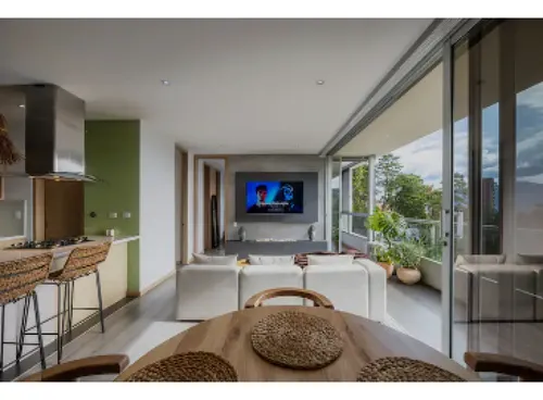 Rhbr-11774 Apartaestudio Piso 5 (poblado, Cola Del Zorro)