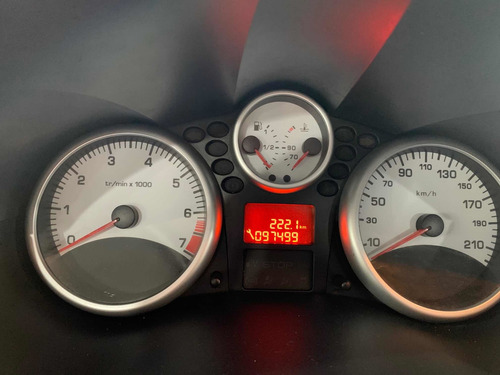 Peugeot 207 2011 1.6 Xt