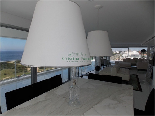 Brava ... Exclusivo Pent House .... Refinamiento Y Sofisticacion- Ref: 15939