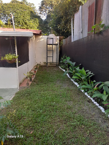 Terrero 375 M2. Tres Aposentos, Baño, Bodega Y Patio Pilas