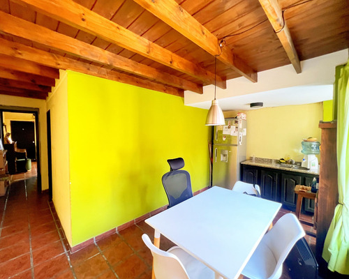 Venta Casa 2 Ambientes Jardín Parrilla Turdera