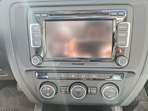 Volkswagen Vento 2.5 Luxury 170cv Tiptronic 2015