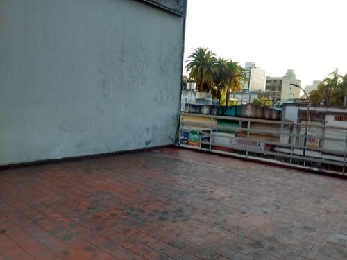 Imagen 7 de 12 de Departamento En Venta En Moron Centro