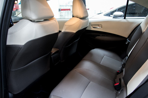 Toyota Corolla 1.8 Hybrid Altis Premium Flex Cvt