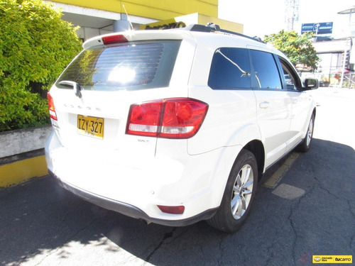 Imagen 5 de 25 de Dodge Journey 2.4 Sxt