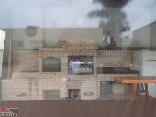 Apartamento - Andar Alto - 2 Dormitórios - 01 Vaga - St16495