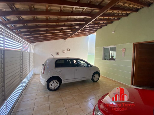 Casa Padrão À Venda Em Taubaté/sp - 1266