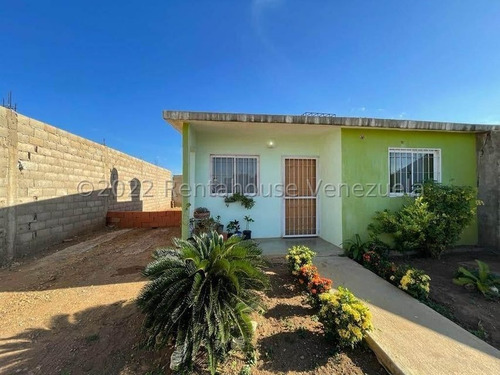 Imagen 2 de 7 de Casa En Venta En Conjunto Privado Lista Para Habitar 22-15967 04146954944