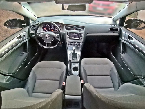 Volkswagen Golf Confort 1.4 T Dsg
