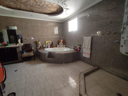Imagen 12 de 15 de Se Vende Casa Urb Santa Rosalia. Cagua