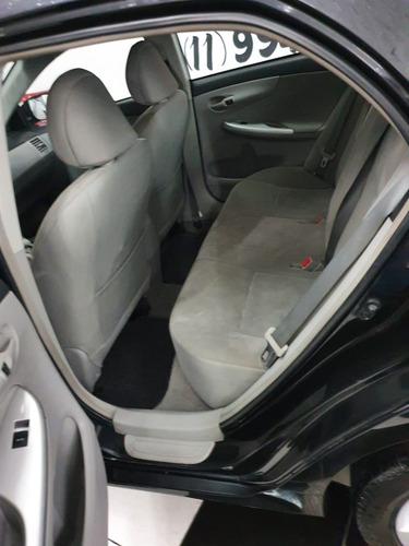 Imagem 8 de 10 de Toyota Corolla 1.8 Aut. Gli 2013