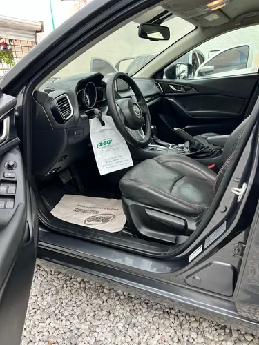 Mazda 3 2.0 Touring At
