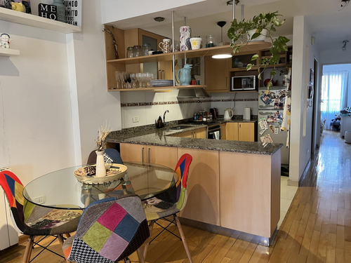 Departamento De 2 Ambientes. Edificio Con Sum Y Parrilla