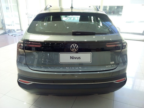 Volkswagen Nivus 200tsi Comfortline Automático T/usado.