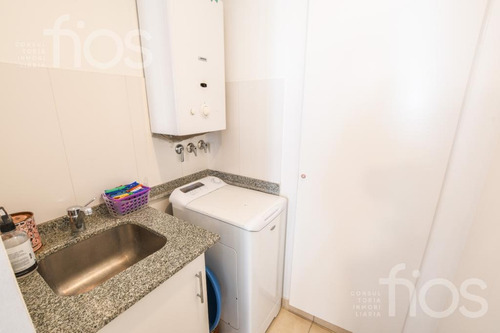 Venta-departamento - 2 Dormitorios-semipiso-zona Rio- Cochera-balcon-2 Baños-centro Este
