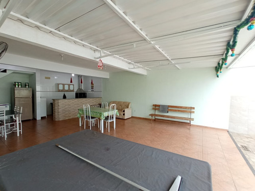 Vende-se Sobrado Com 142m² No Bairro Parque Dos Pinus Em Ribeirão Preto-sp, Com 2 Dormitórios (sendo 1 Suíte), Com 4 Vagas De Garagem, Área De Lazer - Ca00248 - 69011201
