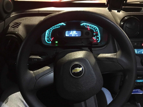 Imagem 4 de 12 de Chevrolet Montana 2011 1.4 Ls Econoflex 2p