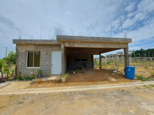 Solares Baratos En Residencial Con Todos Los Servicios.