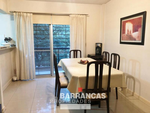 Departamento Tres Ambientes Con Cochera - Avenida Del Carril 3100