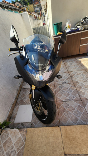 Honda Cbr 600f 2012 Com Apenas 24.300 Km.