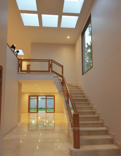 Casa De Lujo En Venta En Puerta De Hierro