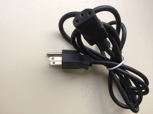 Cable Enchufe Polarizado 110vac/(m-h)/3 Polos/2,40m/black