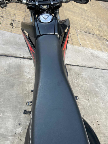 Imagen 6 de 16 de Honda Tornado