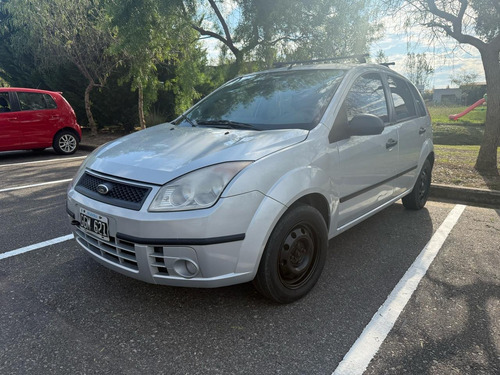 Ford Fiesta 1.6 Ambiente Plus