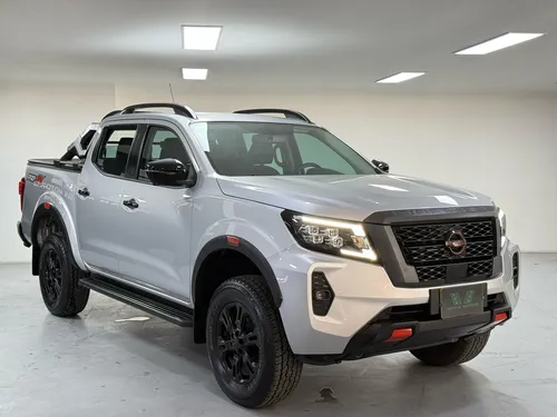 Nissan Frontier 2.5 Pro4X 4X4 At