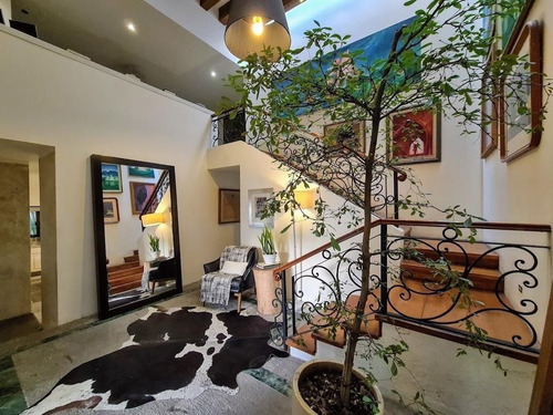 Casa En Venta Cerca Del Parque Colomos