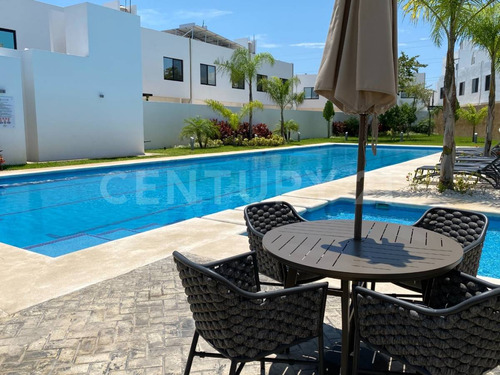 Casa En Venta En Residencial Sayab, Av. Huayacán C4002