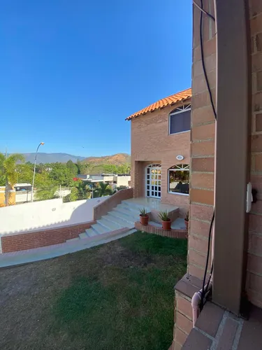 Se Vende Casa Altos Guataparo