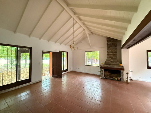 Venta De Casa En Los Jilgueros Escobar