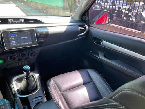 Toyota Hilux 2.4 Cd Sr 150cv 4x2 2019