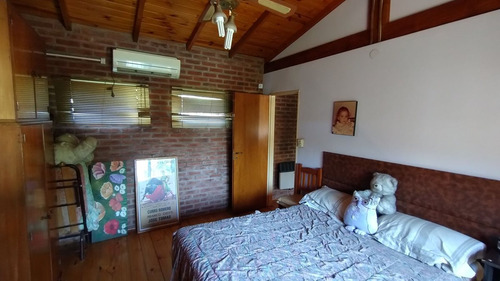 Casa 5 Amb En Venta En Villa Madero Con Pileta
