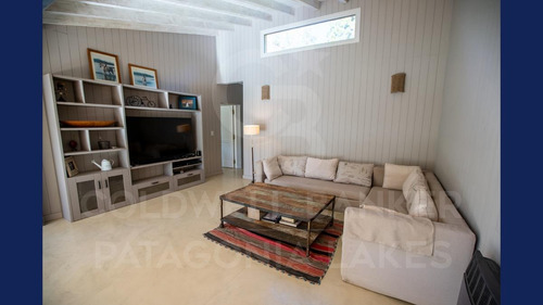 Imagen 20 de 30 de Venta Casa 282m2 Lote 2291 M2 C/hermosa Vista Al C. Bayo Bº Rincón De Lynch Villa La Angostura