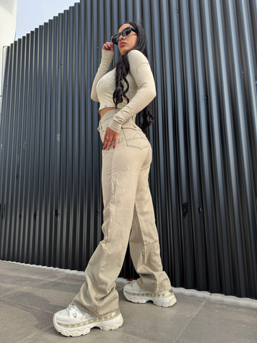 Pantalon Mom Wide Leg - Las Locas Originales Levanta Cola