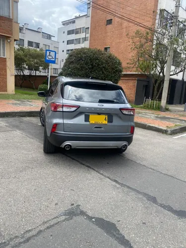 Ford Escape 2.0 Titanium