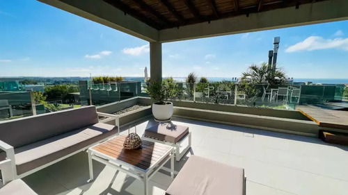 Departamento Duplex De Dos Dormitorios En Suite Terraza Parrilla Punta Ballena Punta Del Este