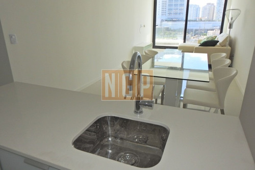 Lindisimo Edificio Con Todos Los Servicios Un Verdadero Regalo !!!! -ref:12318